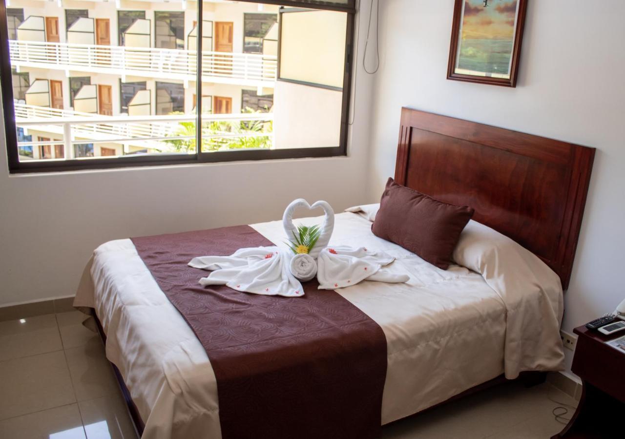 Hotel Arenas En Punta Leona Las Agujas Buitenkant foto